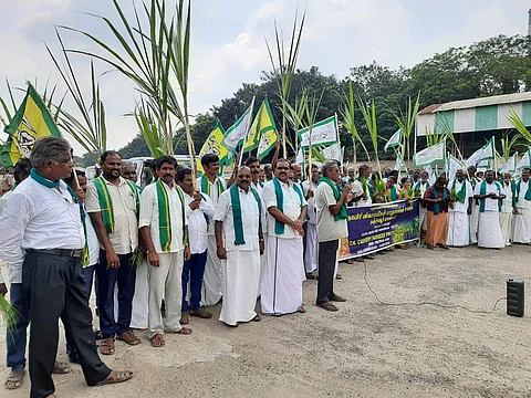 அனல்மின் நிலையம் முற்றுகை: விவசாயிகள் 130 பேர் கைது
