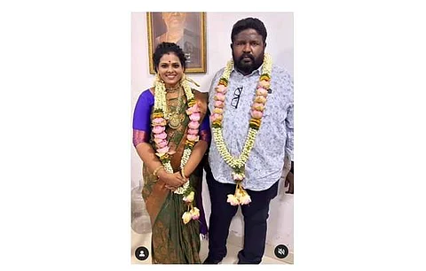 இரண்டாவது திருமணம் செய்துகொண்ட பிரபல சின்னத்திரை நடிகை