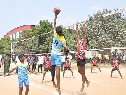 விளையாட்டுத் துளிகள்...