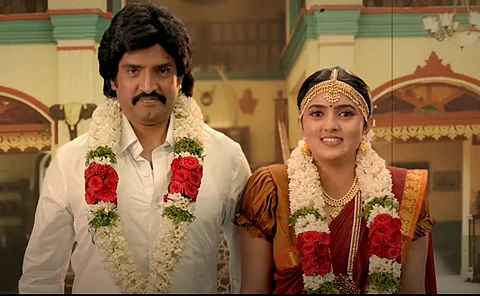 கவனம் ஈர்க்கும் பில்டப் படத்தின் முன்னோட்ட விடியோ!