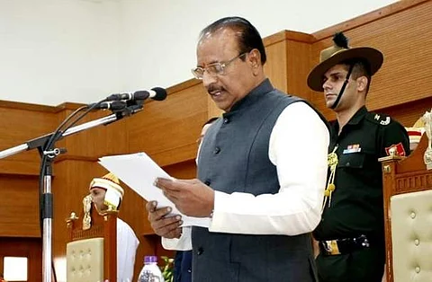 திரிபுரா ஆளுநராக இந்திர சேனா ரெட்டி பதவியேற்பு!