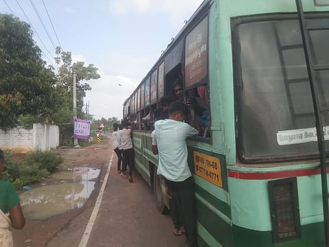 ஒரத்தநாடு பகுதிக்கு கூடுதல் பேருந்து இயக்கக் கோரிக்கை