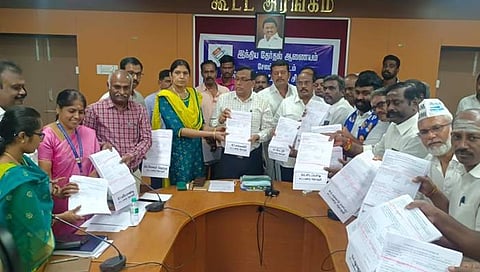 சேலம் மாவட்டத்தில் தற்போது 28,92,609 வாக்காளர்கள்