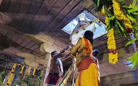 நெல்லையப்பர் கோயிலில் ஐப்பசி திருக்கல்யாண திருவிழா கொடியேற்றம்