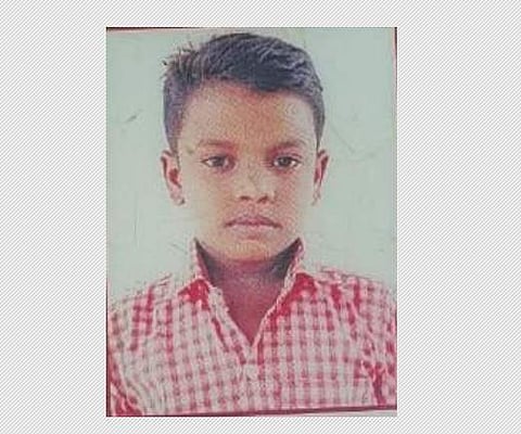 கந்தர்வகோட்டை அருகே மின்கம்பி அறுந்து விழுந்ததில் பலியான பள்ளி மாணவன் ராம்குமார்.