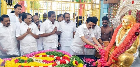 முத்துராமலிங்கத் தேவர் நினைவிடத்தில் முதல்வர் ஸ்டாலின் மரியாதை