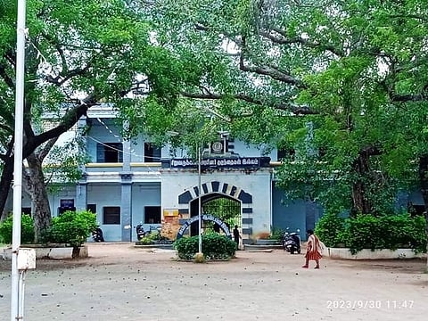 தஞ்சாவூர் அரசு கூர்நோக்கு இல்லத்தில் இருந்து சிறுவன் தப்பியோட்டம்