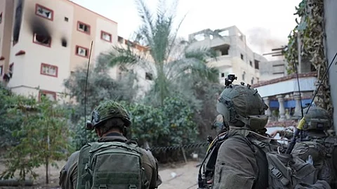 gaza095702