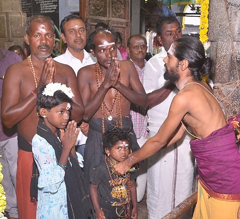 காா்த்திகை மாதப் பிறப்பு: ஐயப்ப பக்தா்கள் விரதம் தொடக்கம்