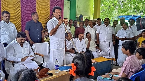 விழாவில் பேசிய அமைச்சா் அன்பில் மகேஸ் பொய்யாமொழி.