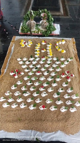 ஸ்ரீஅகத்தீசுவரா் கோயிலில் நடைபெற்ற சங்காபிஷேகம்.