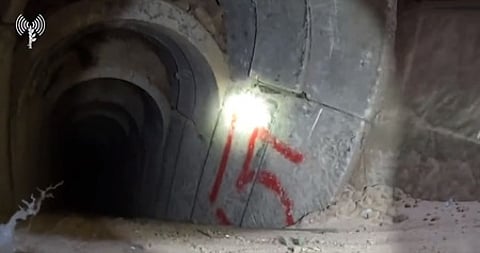 ஹமாஸ் சுரங்கங்கள் அழிக்கப்படுவது தொடா்பாக இஸ்ரேல் ராணுவம் வெளியிட்டுள்ள விடியோவில் சில காட்சிகள்.