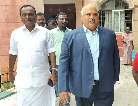 விழுப்புரம் முதன்மை மாவட்ட அமர்வு நீதிமன்றத்தில் முன்னாள் சிறப்பு டிஜிபி அசோக்தாஸ் ஆஜரானார்.