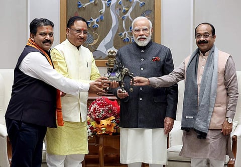 பிரதமர் மோடியுடன் புதிதாக பொறுப்பேற்றுள்ள சத்தீஸ்கர் முதல்வர் சந்திப்பு