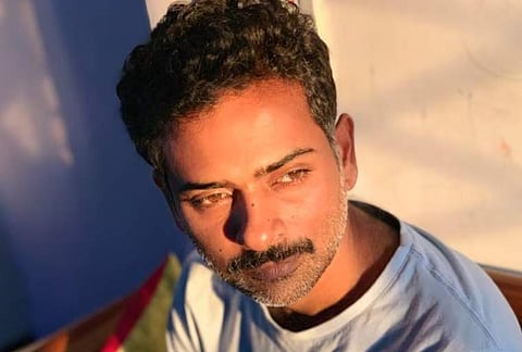 அல்போன்ஸ் புத்திரனுக்கு சிகிச்சை தேவை: ரசிகர்கள்