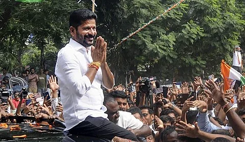 தெலங்கானா முதல்வராக டிசம்பர் 7-ல் பதவியேற்கும் ரேவந்த் ரெட்டி!