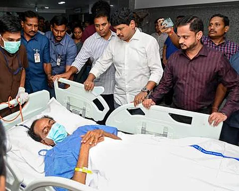 சந்திரசேகா் ராவ் மருத்துவமனையில் அனுமதி
