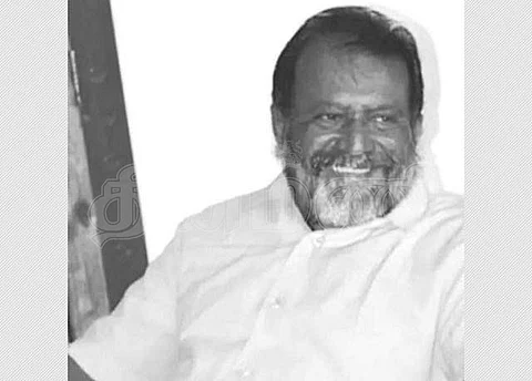 பகிரப்பட்டு வரும் வே. பிரபாகரனின் புதியப் படம்