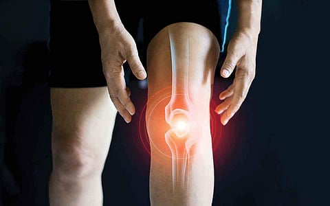 ஆயுள் காக்கும் ஆயுர்வேதம்: பூட்டு வலியைக் குணப்படுத்துவது எப்படி?