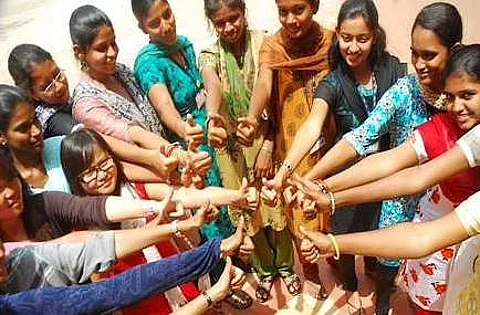 பெண்களுக்கு சம சட்ட உரிமைகள் கிடைக்க 50 ஆண்டுகள் ஆகலாம்!