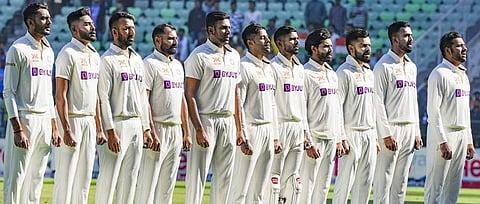 இறுதிச்சுற்றில் இந்திய விக்கெட் கீப்பராக இவரைத் தேர்வு செய்க: கவாஸ்கர்