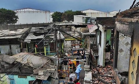 இந்தோனேசியாவில் எண்ணெய்க் கிடங்கில் பயங்கர தீ விபத்து: 19 போ் பலி