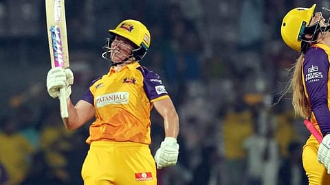 யுபியை வீழ்த்தியது குஜராத்