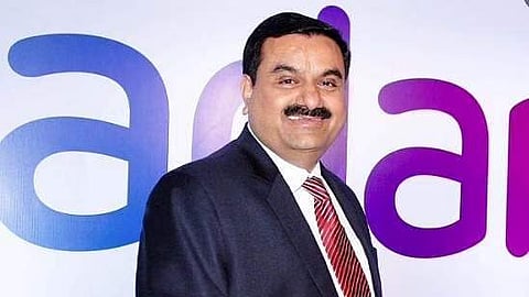 தொழிலதிபா் கெளதம் அதானி