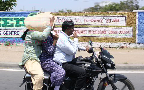 கோவையில் சதமடித்தது வெயில்: பொதுமக்கள் அவதி