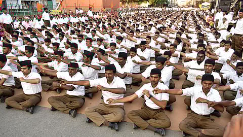 ஆா்எஸ்எஸ் தொண்டா்கள் (கோப்புப் படம்)