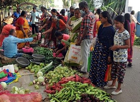 உயிா் பெறட்டும் உழவா் சந்தை