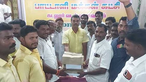பாமக நிா்வாகிகள் கூட்டம்