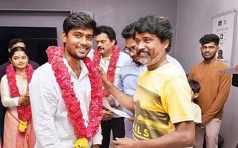 மீண்டும் இணையும்...