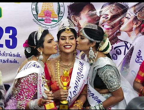 மிஸ் கூவாகம் அழகிப்போட்டியில் பட்டம் வென்றார் சென்னையைச் சேர்ந்த நிரஞ்சனா!