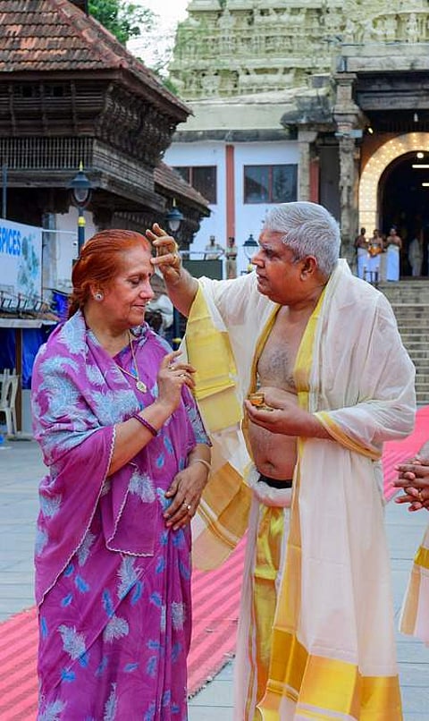 குடியரசு துணைத் தலைவா் ஜகதீப் தன்கா் கேரளம் வருகை