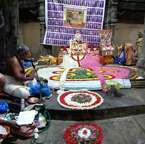 குற்றாலம் கோயிலில் திருவாசகம் முற்றோதுதல்