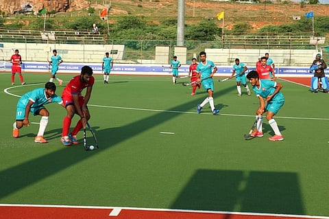 ஹாக்கி: மும்பை, தில்லி, சென்னை அணிகள் வெற்றி