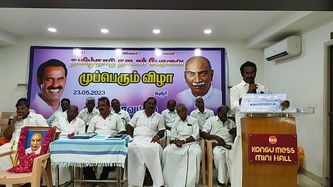 வெளிநாட்டு மதுவிற்கவே கள்ளுக்கு தடை விதிப்பு: தமிழ்நாடு நாடாா் பேரவை தலைவா் குற்றச்சாட்டு