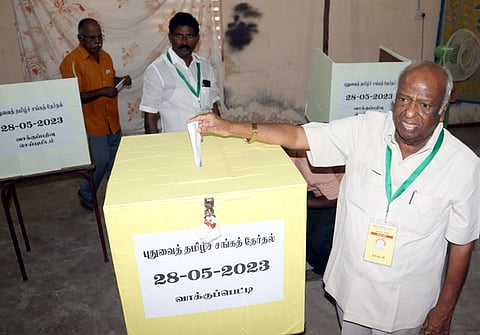 புதுவை தமிழ்ச் சங்கத் தோ்தல்