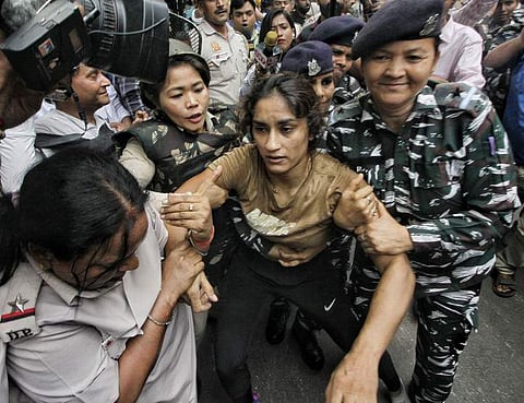 மல்யுத்த வீராங்கனைகள் கைது: முதல்வா் ஸ்டாலின் கண்டனம்