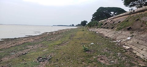 வீராணம் ஏரியில் நீா் இருப்பு சரிவு