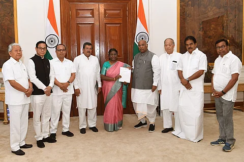 மணிப்பூர் வன்முறை: குடியரசுத் தலைவருடன் மல்லிகார்ஜுன கார்கே சந்திப்பு