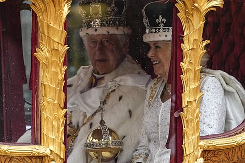 நீட்சியும் மாற்றமும்: பிரிட்டிஷ் அரசர் மூன்றாம் சாா்லஸ் குறித்த தலையங்கம்