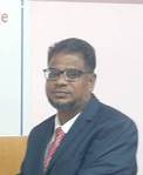 இளையான்குடி ஜாகீா் உசேன் கல்லூரியின் புதிய முதல்வராகப் பொறுப்பேற்ற எஸ்.இ.ஏ ஜபருல்லாகான்