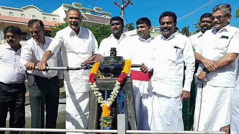 பேச்சிப்பாறை அணையில் இருந்து ராதாபுரம் கால்வாயில் தண்ணீரை திறந்துவைத்தார் பேரவைத் தலைவர் மு.அப்பாவு.