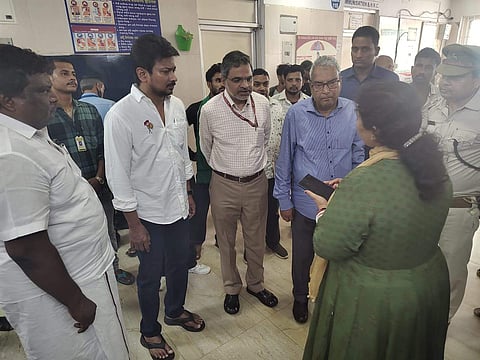 ஒடிஸாவில் தமிழக அமைச்சா்கள், அதிகாரிகள் குழு: 5 நாள்கள் தங்கியிருந்து உதவிப் பணி