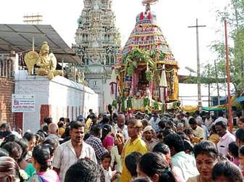 ஆற்காடு: வரதராஜ பெருமாள் கோயில் தேரோட்டம்