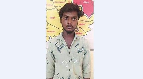 போக்ஸோவில் இளைஞா் கைது