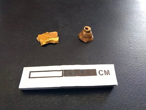 வெம்பக்கோட்டை அகழாய்வில் 2 தங்க அணிகலன்கள் கண்டெடுப்பு