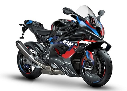 ரூ.49 லட்சத்துக்கு புதிய எம்100ஆா்ஆா்